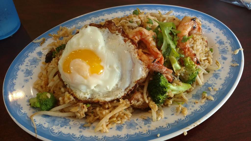 Pho Phi Vietnamese Noodles and Grill | restaurant | 1700 W Parmer Ln #610, Austin, TX 78727, USA | 5125962746 OR +1 512-596-2746