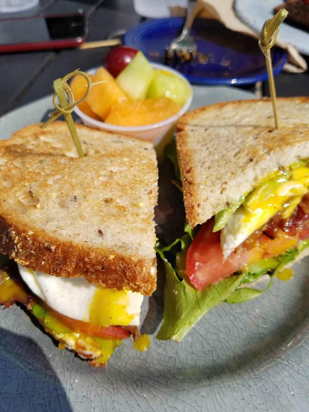 The Sticky Bun | restaurant | 1619 SE 3rd Ct, Deerfield Beach, FL 33441, USA | 7542125569 OR +1 754-212-5569