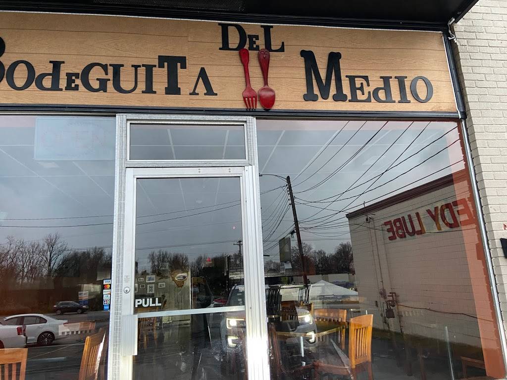 La Bodeguita Del Medio | restaurant | 5700 Outer Loop, Louisville, KY 40219, USA | 5027422144 OR +1 502-742-2144