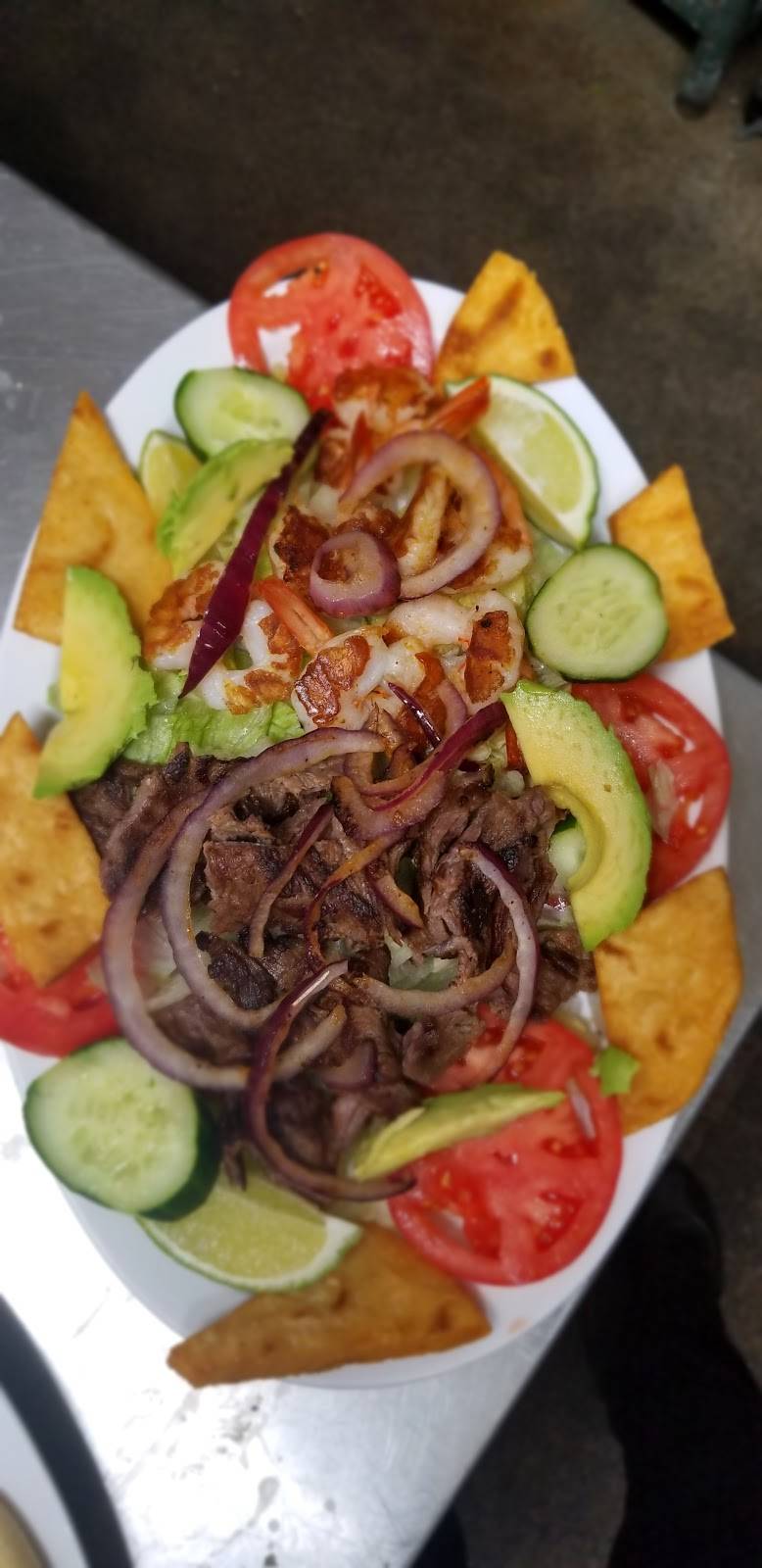 PUERTO DE LA LIBERTAD | restaurant | 3249 E Gage Ave, Huntington Park, CA 90255, USA | 3235888350 OR +1 323-588-8350