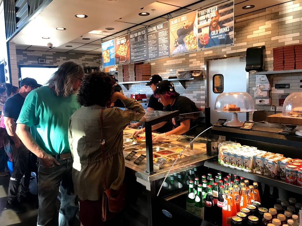 Blaze Pizza | restaurant | 1370 Big Fish Drive Suite 1, Sparks, NV 89434, USA | 7759800077 OR +1 775-980-0077