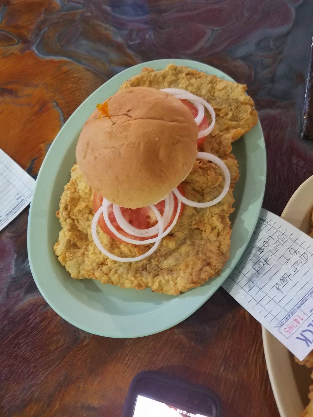 Rumors Have It | restaurant | 115 W Quincy St, Griggsville, IL 62340, USA | 2178332000 OR +1 217-833-2000