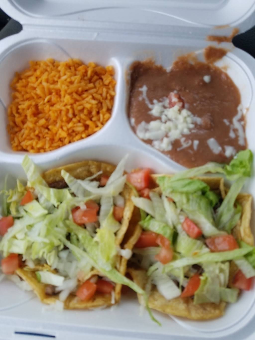 Gary Burritos | restaurant | 381 N Gary Ave, Carol Stream, IL 60188, USA | 6306906303 OR +1 630-690-6303