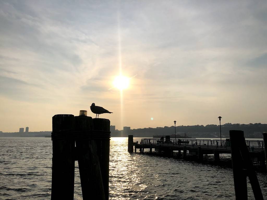 IX-514 USS Baylander | restaurant | Hudson River Greenway, New York, NY 10027, USA | 9172803934 OR +1 917-280-3934