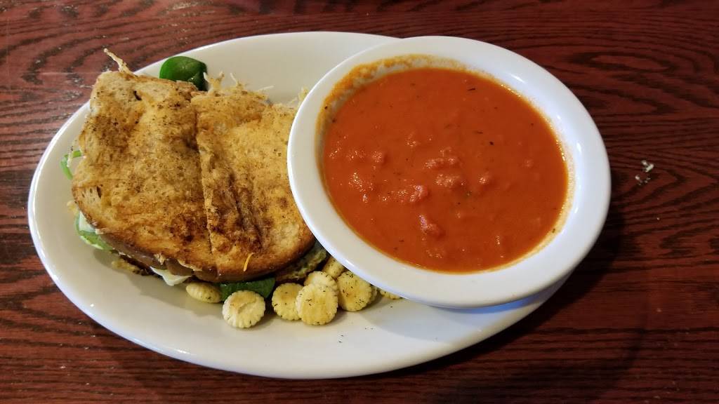 Great Expectations | restaurant | 3551 Plover Rd, Wisconsin Rapids, WI 54494, USA | 7154233190 OR +1 715-423-3190