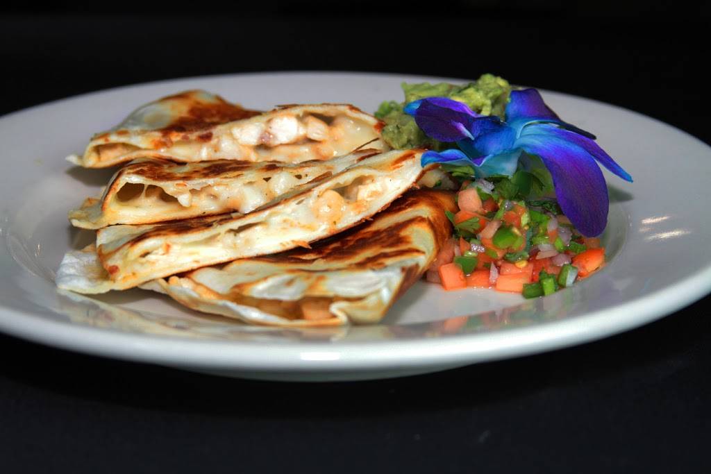 Capellis Cafe | restaurant | 107-11 Northern Blvd, Corona, NY 11368, USA | 9292966557 OR +1 929-296-6557