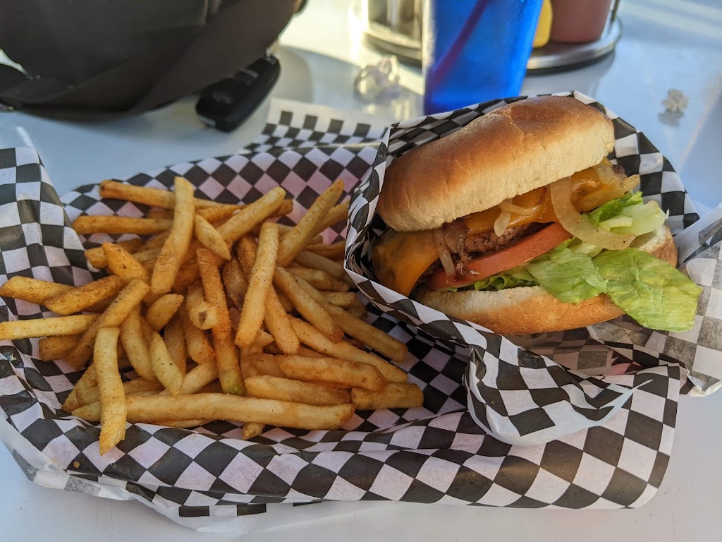 Nurd Berger | restaurant | 420 S Hill St, Globe, AZ 85501, USA | 4803160882 OR +1 480-316-0882