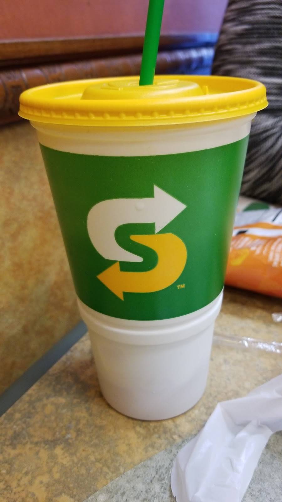 Subway Restaurants | restaurant | 250 Broadway, New York, NY 10007, USA | 2123462533 OR +1 212-346-2533