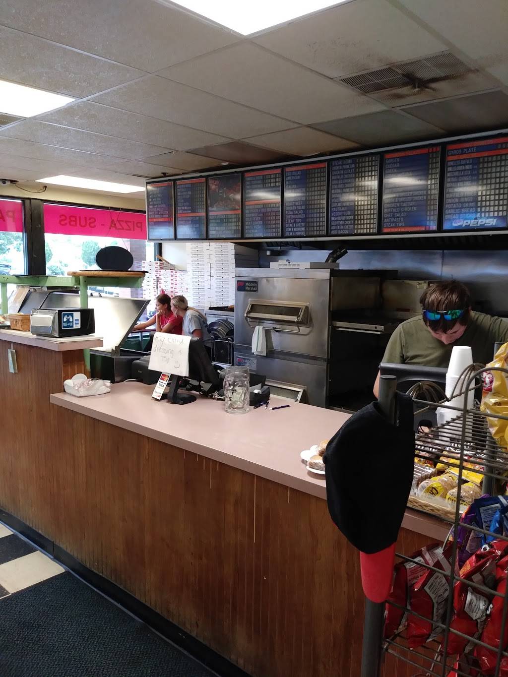 Baldies Pizzeria | restaurant | 755 Bedford St, Bridgewater, MA 02324, USA | 5086979711 OR +1 508-697-9711