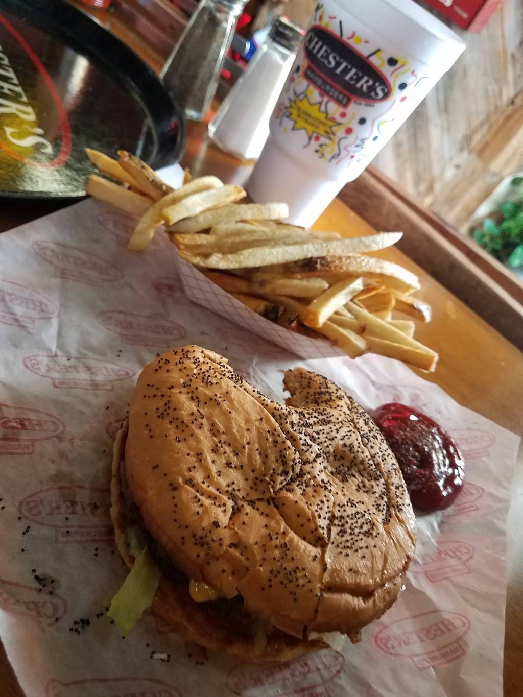 Chesters Hamburgers | restaurant | 1006 NE Interstate 410 Loop, San Antonio, TX 78209, USA | 2108058600 OR +1 210-805-8600