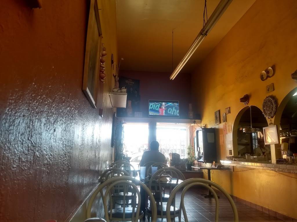 Santo Coyote | restaurant | 4806 International Blvd, Oakland, CA 94601, USA | 5102618696 OR +1 510-261-8696