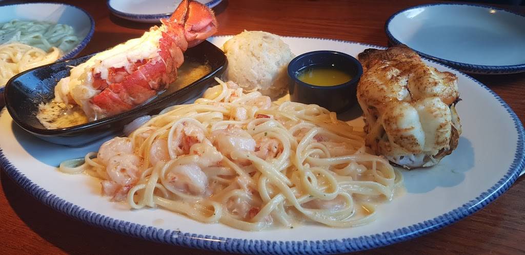 Red Lobster | restaurant | 5690 W Irlo Bronson Memorial Hwy, Kissimmee, FL 34746, USA | 4073966997 OR +1 407-396-6997