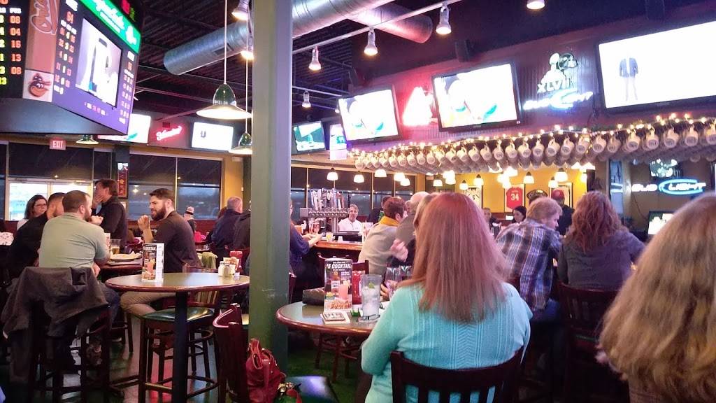 The Greene Turtle Sports Bar & Grille | restaurant | 1218-A Shank Farm Way, Hagerstown, MD 21742, USA | 3017458800 OR +1 301-745-8800