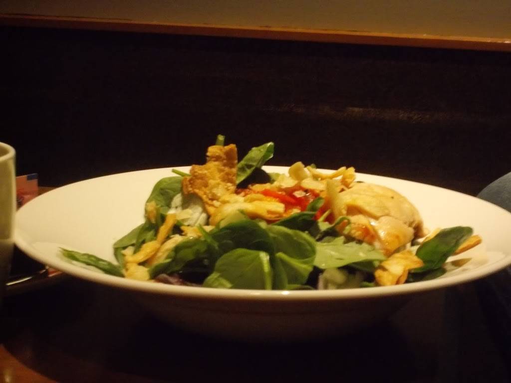 Swiss Chalet | restaurant | 1317 Upper James St, Hamilton, ON L9C 3B3, Canada | 9053887488 OR +1 905-388-7488