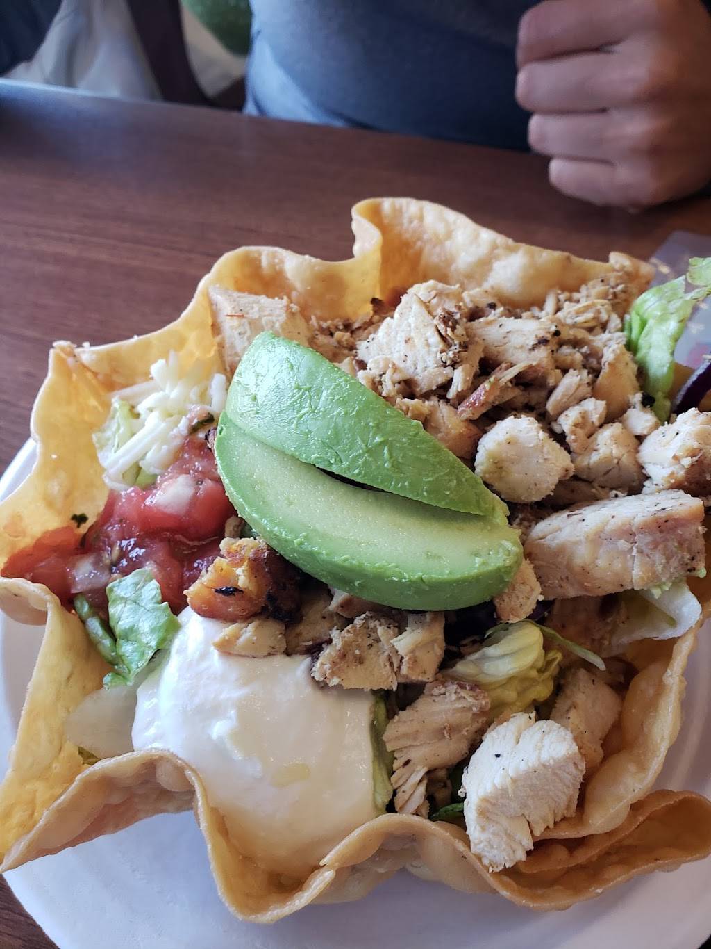 El Pollo Loco | restaurant | 1259 N Davis Rd, Salinas, CA 93907, USA | 8314229309 OR +1 831-422-9309