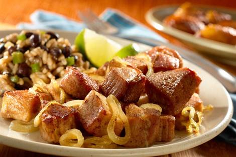 Rikins Roasted Pigs | restaurant | 12806 FL-45, Archer, FL 32618, USA | 3053050631 OR +1 305-305-0631