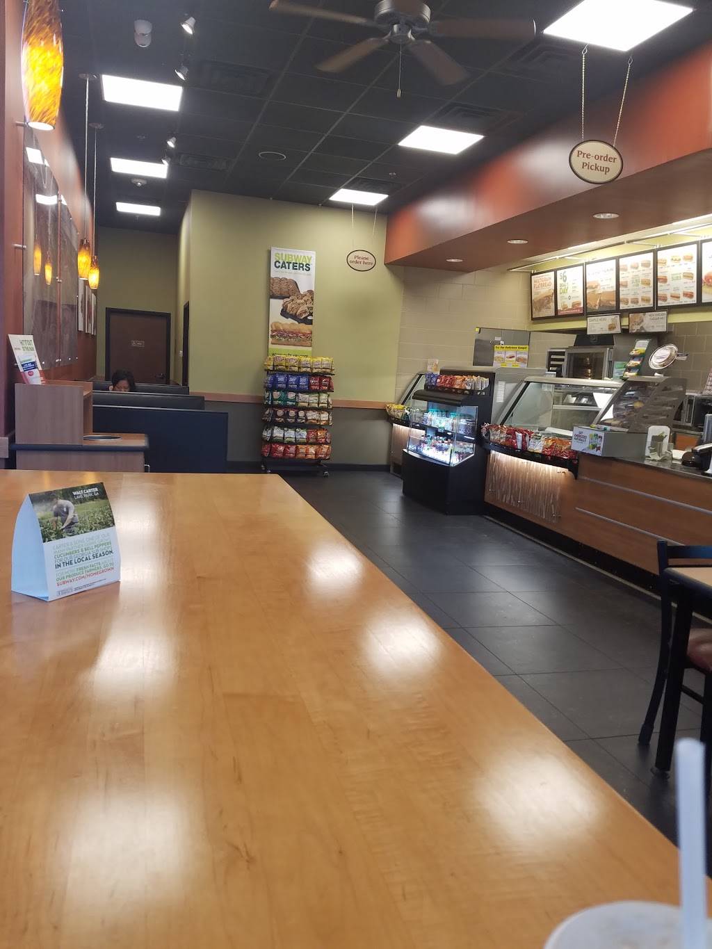 Subway | restaurant | Suite 100, 1501 W Miller Rd, Garland, TX 75041, USA | 9722783208 OR +1 972-278-3208