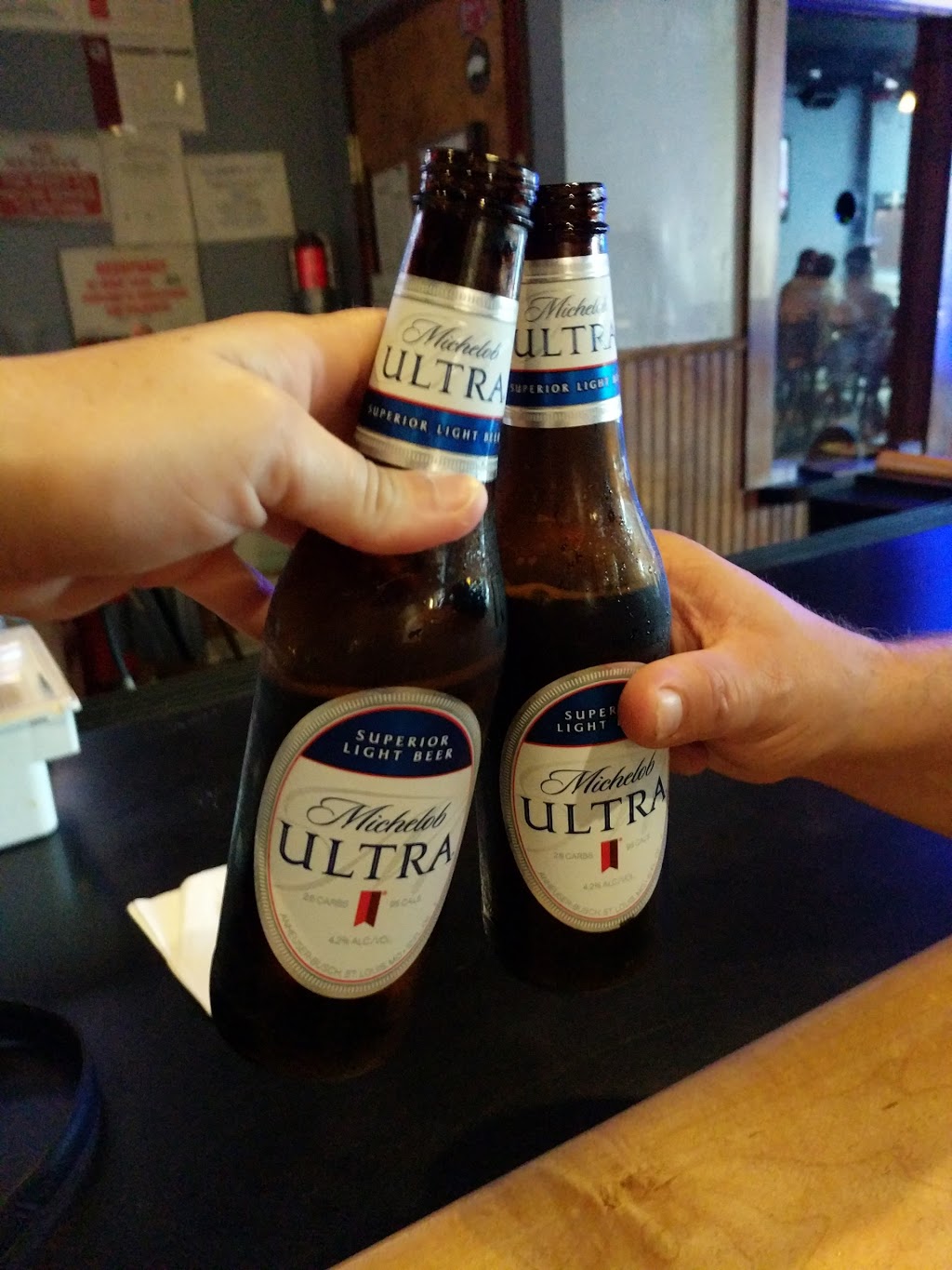 Wabash Tap | restaurant | 1233 S Wabash Ave, Chicago, IL 60605, USA | 3123609488 OR +1 312-360-9488