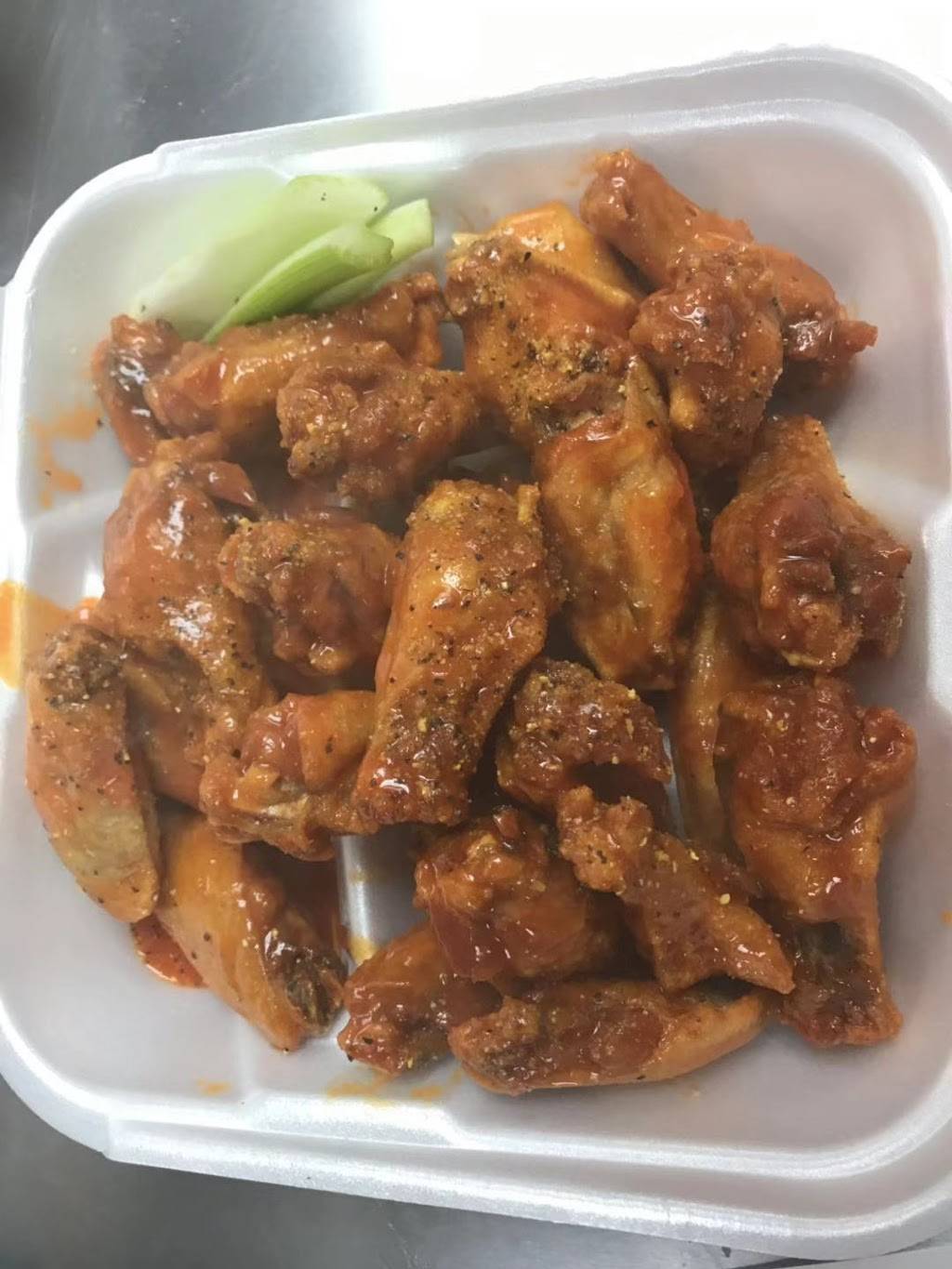 Touchdown Wings at Atlanta | restaurant | 2462 M.L.K. Jr Dr SW, Atlanta, GA 30311, USA | 4046991008 OR +1 404-699-1008