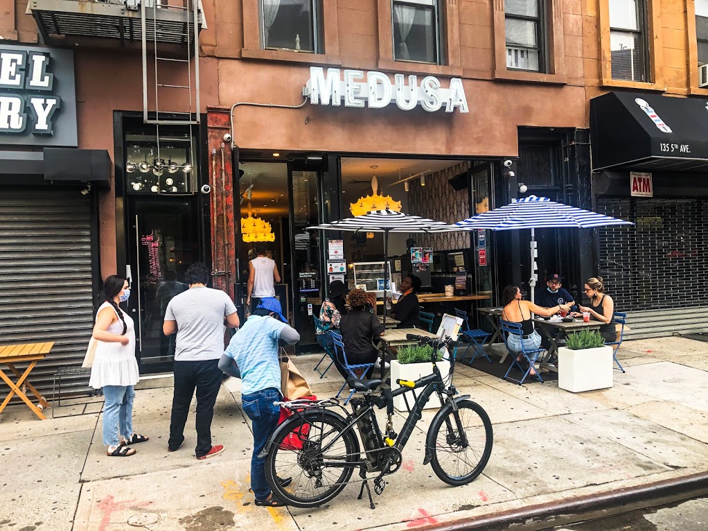 Medusa Greek Tavern | restaurant | 133 5th Ave, Brooklyn, NY 11217, USA | 3475990749 OR +1 347-599-0749