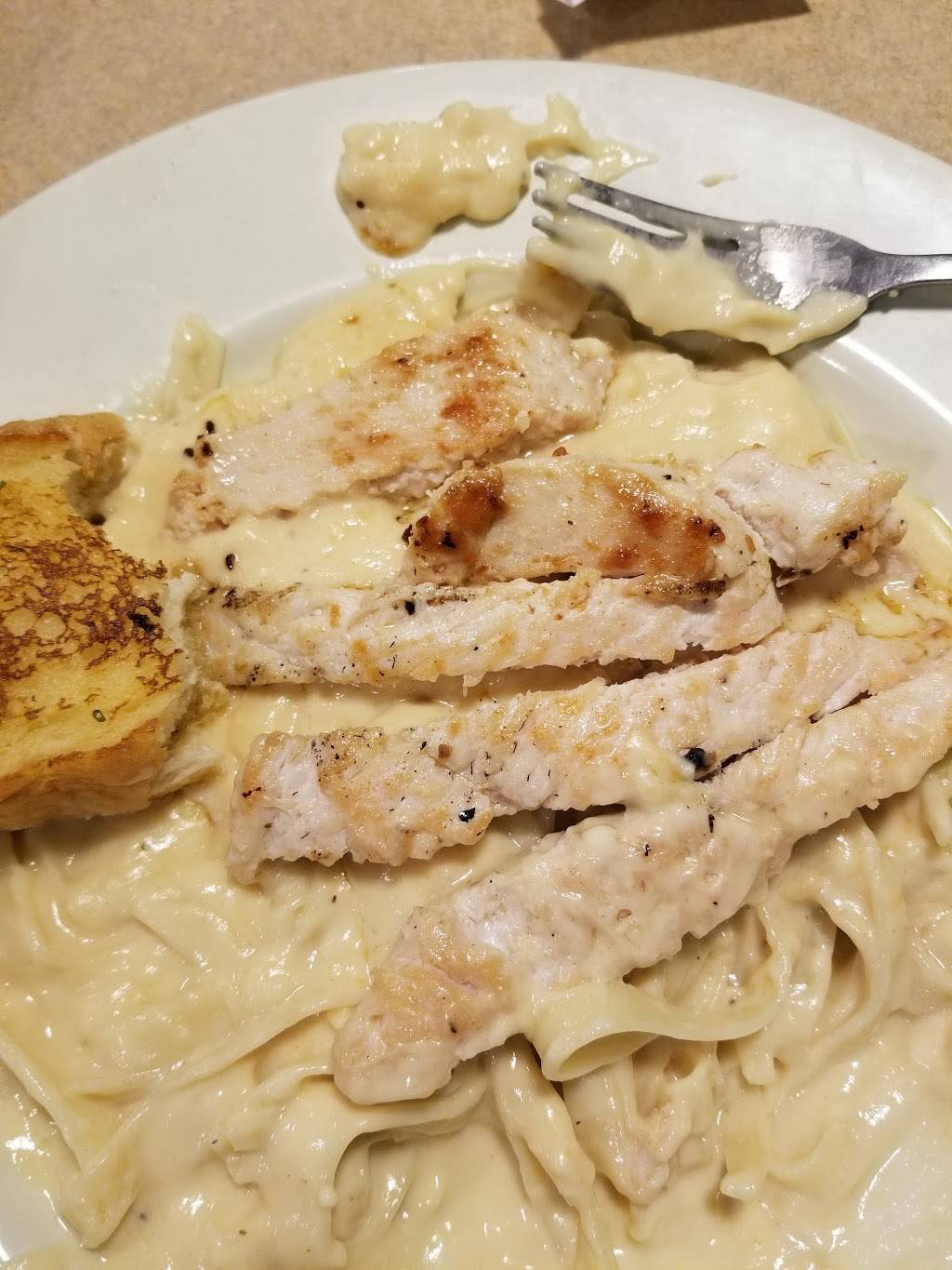 Iron Skillet Restaurant | restaurant | 1409 S. Country Road #850 East, Greensburg, IN 47240, USA | 8126632333 OR +1 812-663-2333