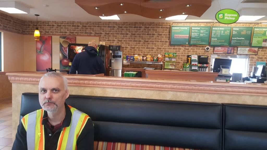 Subway Restaurants | restaurant | 1120 Radisson St, Green Bay, WI 54302, USA | 9204304940 OR +1 920-430-4940