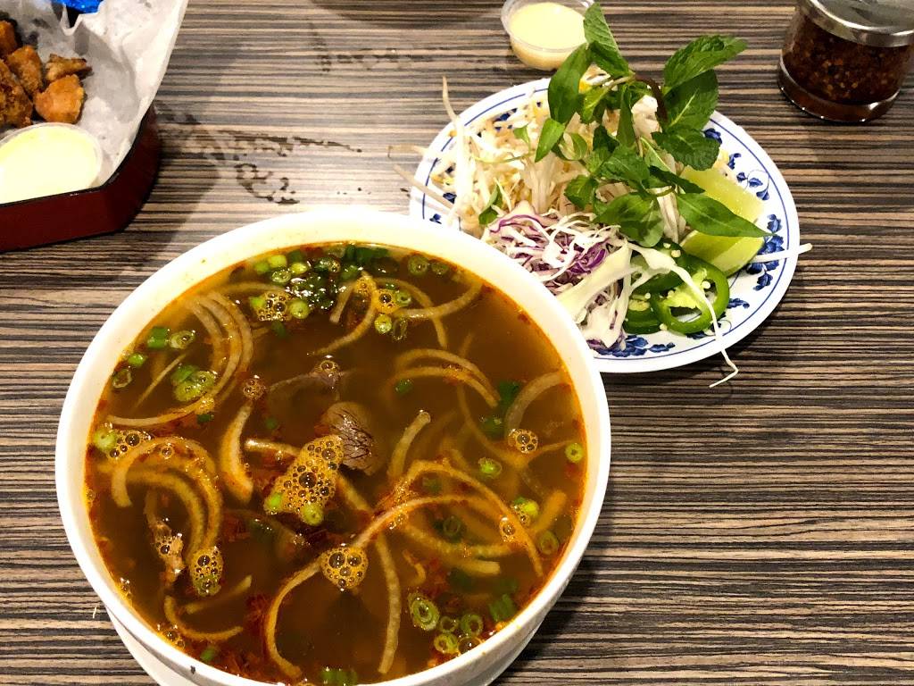 Pho Ga Cali | restaurant | 2540 Old Denton Rd #116, Carrollton, TX 75006, USA | 4698922075 OR +1 469-892-2075