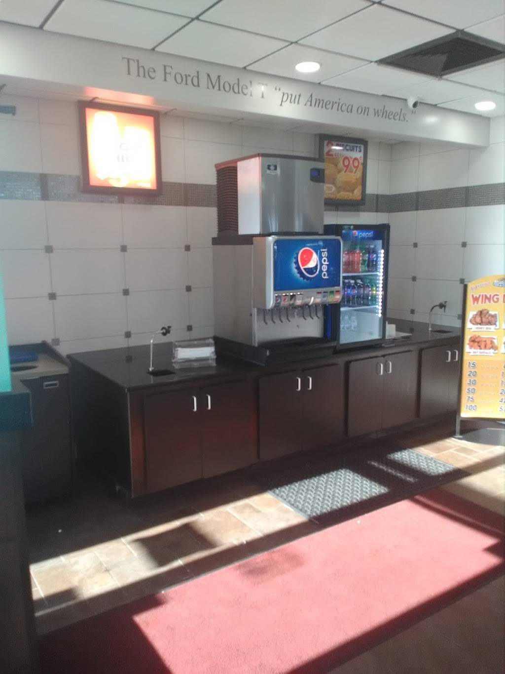 Captain Jays Fish & Chicken | restaurant | 14124 Woodward Ave, Highland Park, MI 48185, USA | 3138673474 OR +1 313-867-3474