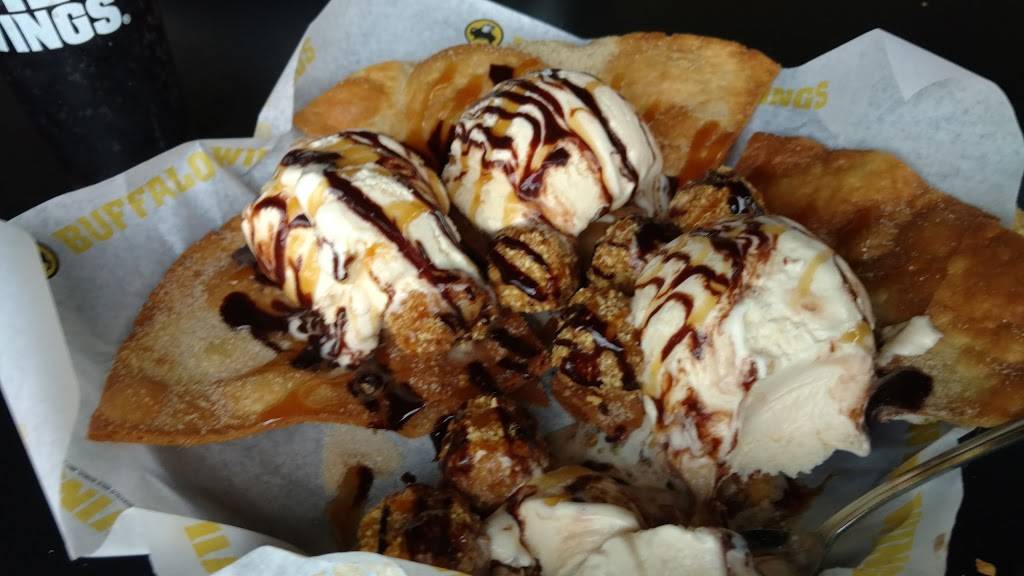 Buffalo Wild Wings | restaurant | 479 River Hwy, Mooresville, NC 28117, USA | 7047991458 OR +1 704-799-1458