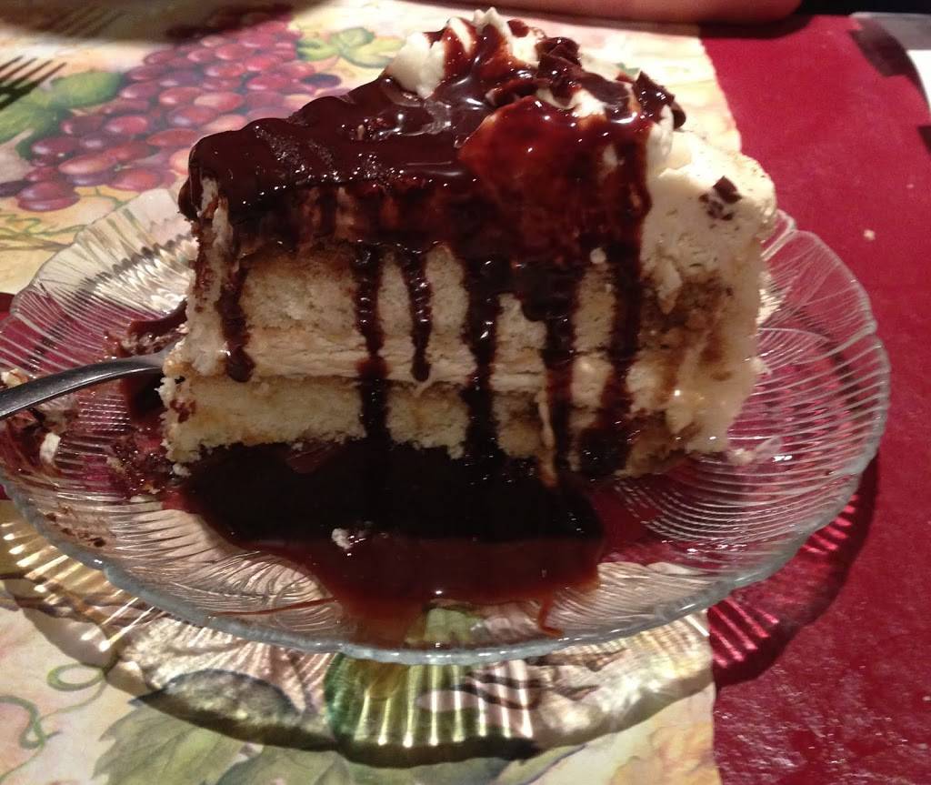 Michaels Italian Restaurant | restaurant | 528 Harrison St, Elkhart, IN 46516, USA | 5745223664 OR +1 574-522-3664