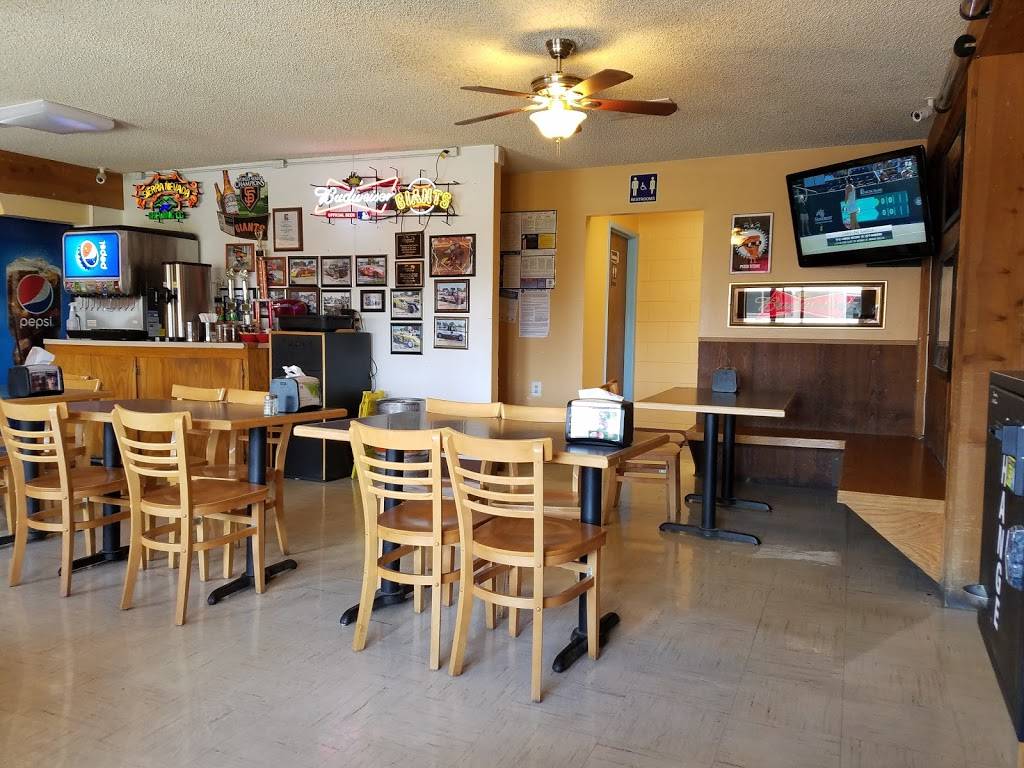 Marcos Pizza | restaurant | 2116 Solano St, Corning, CA 96021, USA | 5308246661 OR +1 530-824-6661