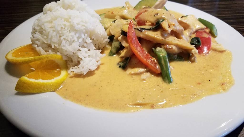 Rose Apple Thai Cuisine | restaurant | 1981 Diners Ct, San Bernardino, CA 92408, USA | 9098905884 OR +1 909-890-5884