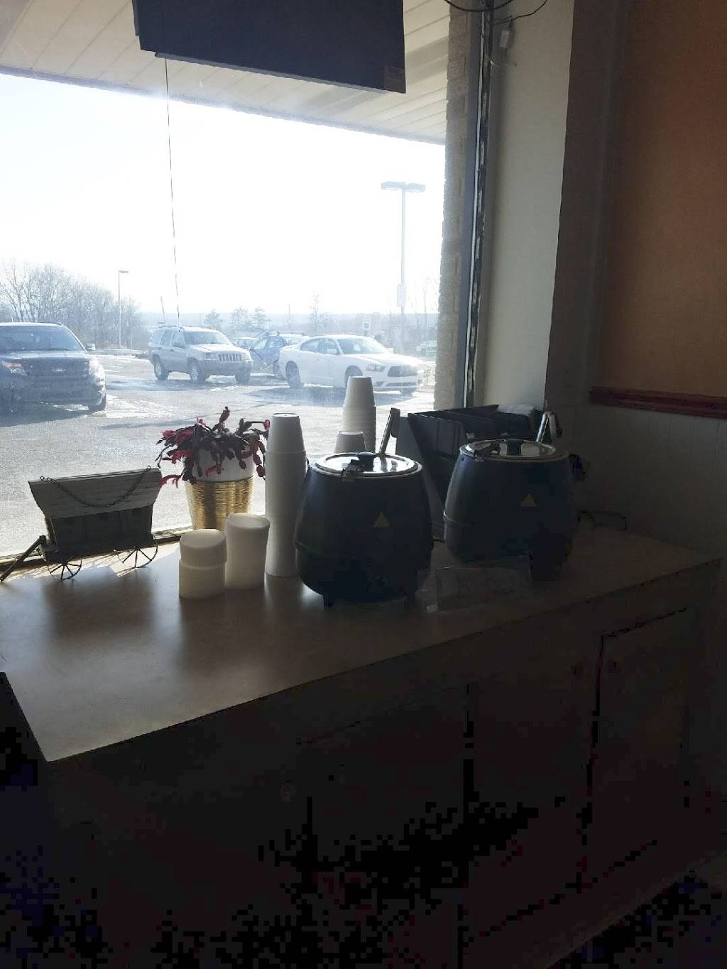 Five Breads Burgers & Homemade Food | restaurant | 3160 Route 115, Mt Effort Plaza, Effort, PA 18330, USA | 5706249726 OR +1 570-624-9726