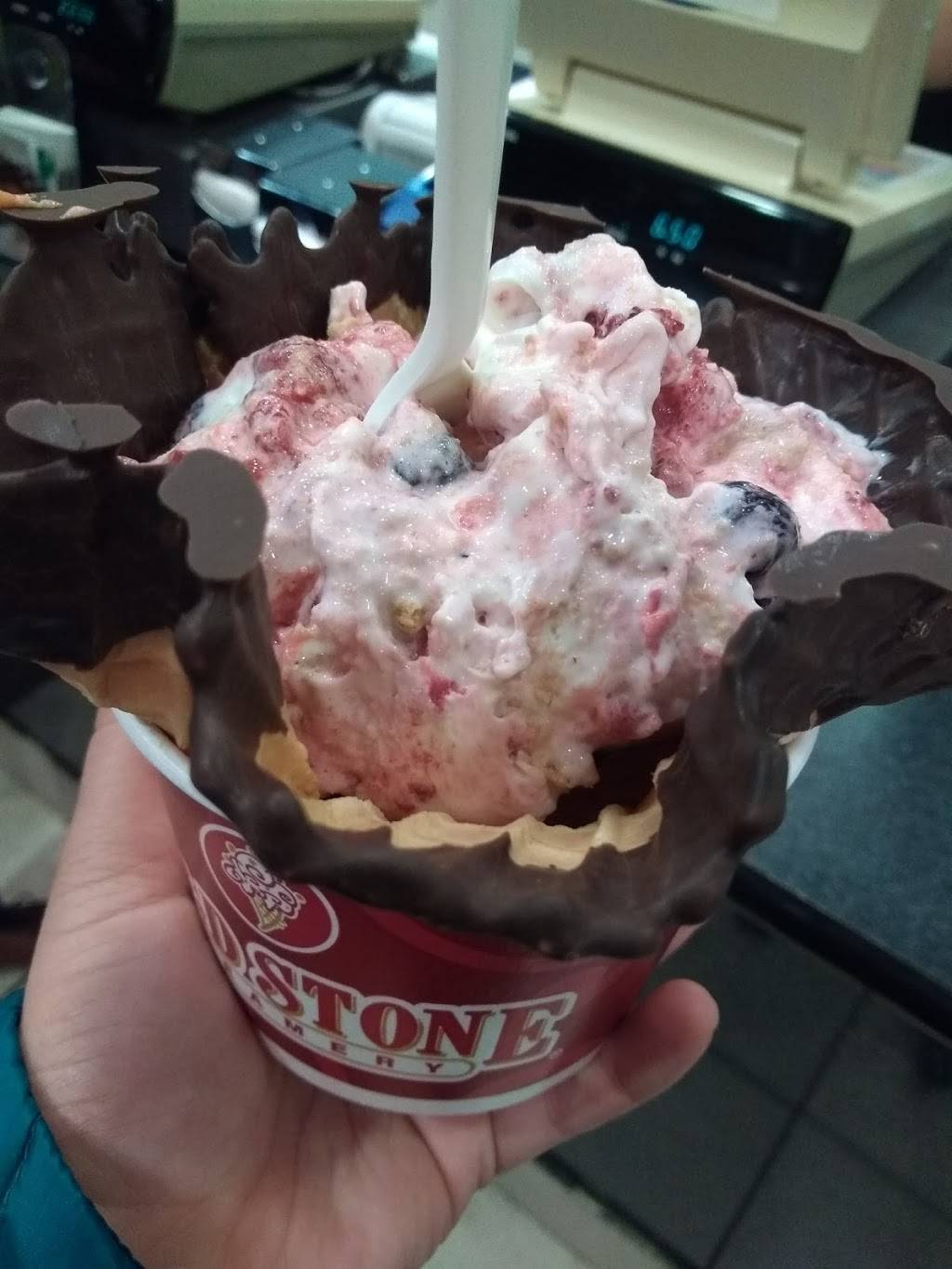 Cold Stone Creamery | bakery | 441 Broadway, Westwood, NJ 07675, USA | 2017220272 OR +1 201-722-0272