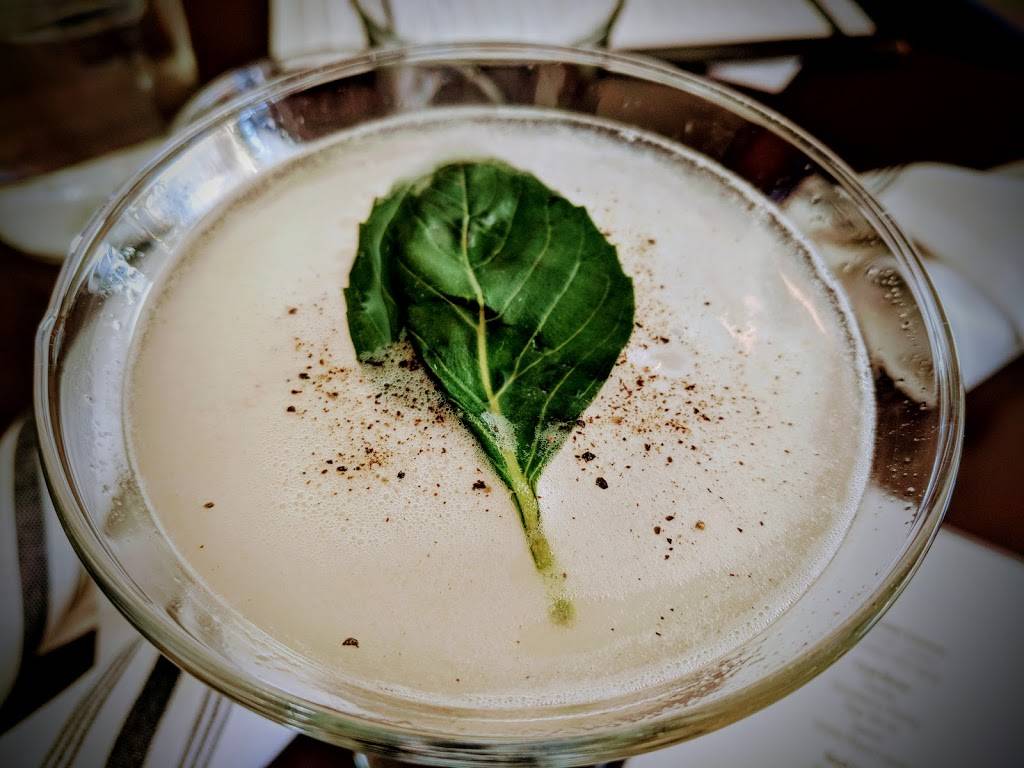 The Golden Squirrel | restaurant | 5940 College Ave, Oakland, CA 94618, USA | 5107359220 OR +1 510-735-9220