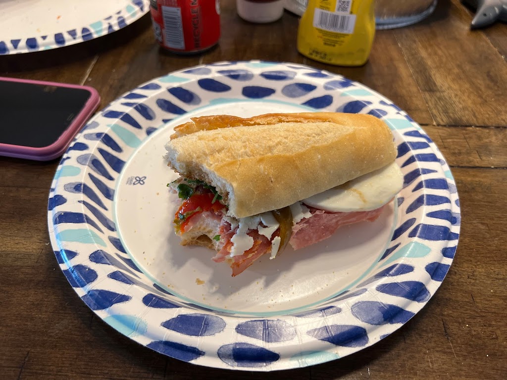 Frankies Italian Deli Tpa | restaurant | 3930 US-301, Riverview, FL 33578, USA | 8137766777 OR +1 813-776-6777