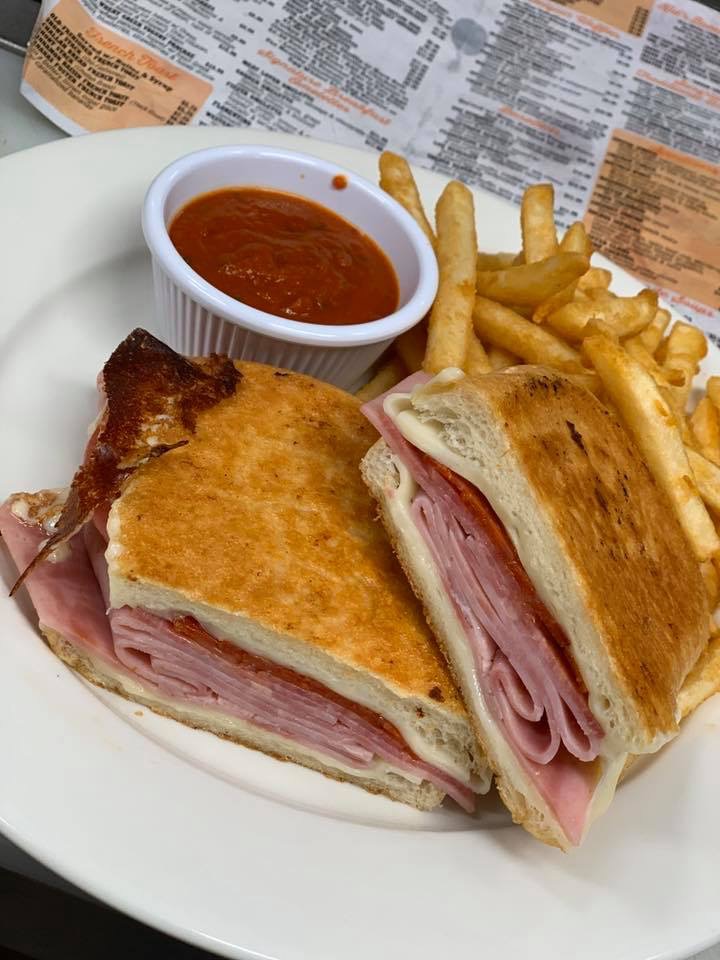 Sangrias Taco Factory | cafe | 45 Lake Rd, Congers, NY 10920, USA | 8455895360 OR +1 845-589-5360