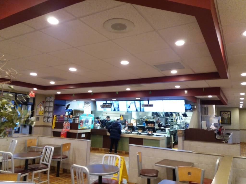 McDonalds | cafe | 159 Hathaway Rd, New Bedford, MA 02746, USA | 5089932279 OR +1 508-993-2279