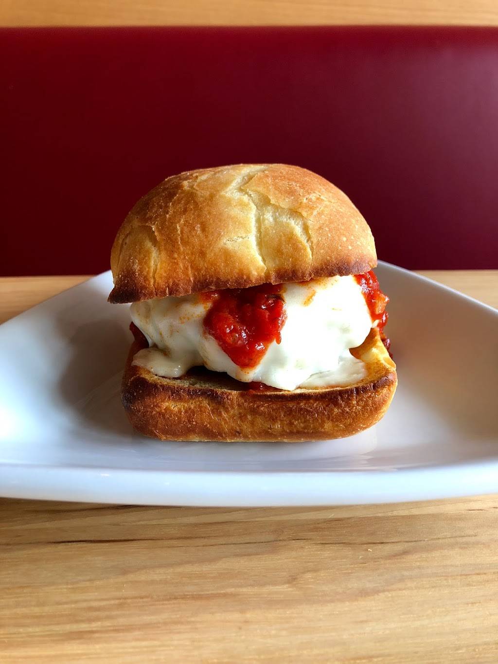 Stix n Brix Wood Fired Pizza | restaurant | 220 W 33rd St, Chicago, IL 60616, USA | 3122650219 OR +1 312-265-0219