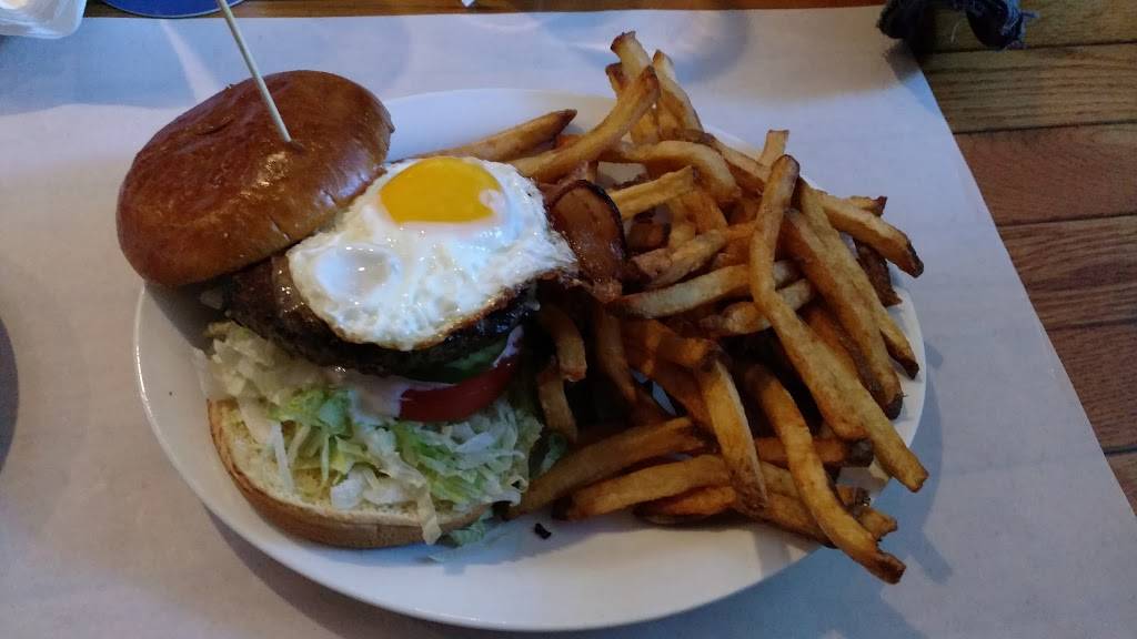 Halfway Cafe | restaurant | 394 Main St, Watertown, MA 02472, USA | 6179263595 OR +1 617-926-3595