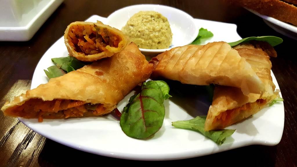 Golden Samovar | restaurant | 201 N Washington St, Rockville, MD 20850, USA | 2406719721 OR +1 240-671-9721