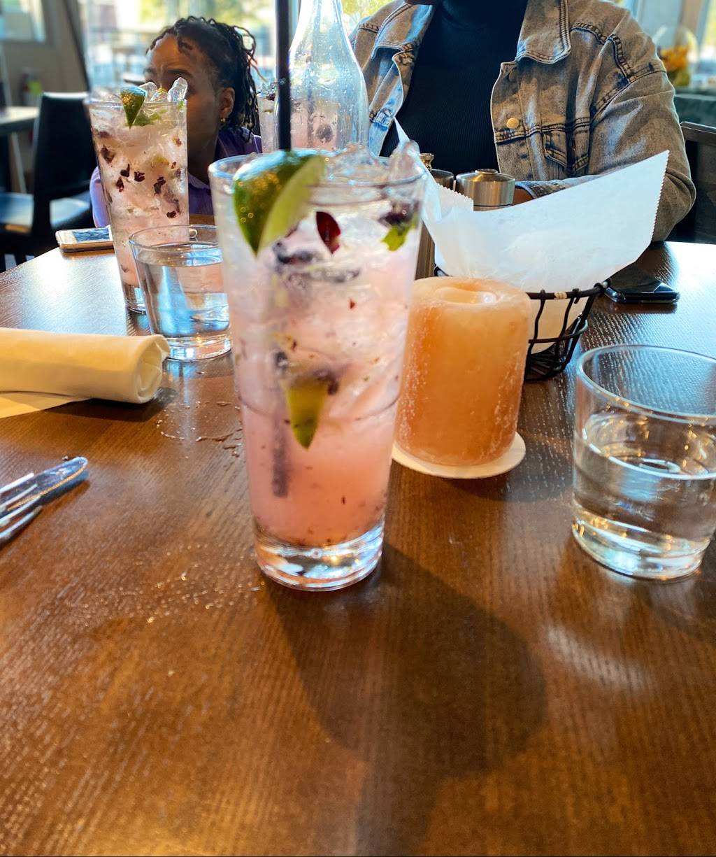 Pinstripes | restaurant | 3300 Kirby Dr UNIT 3A, Houston, TX 77098, USA | 3462971770 OR +1 346-297-1770