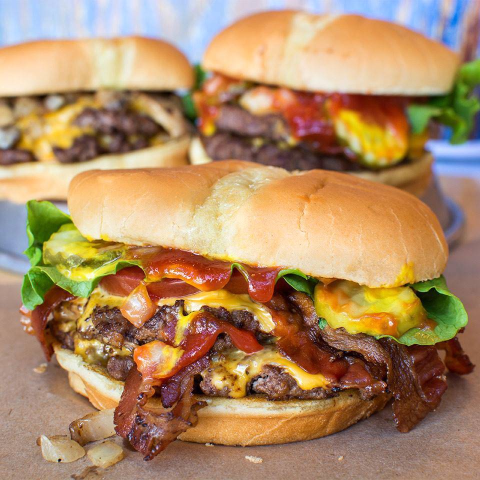 Wayback Burgers | restaurant | 17030 US-441, Mt Dora, FL 32757, USA | 3527351998 OR +1 352-735-1998