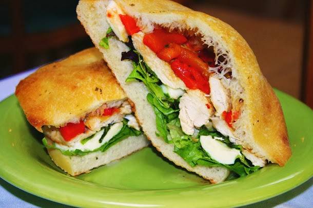 Ginos Trattoria | restaurant | 597 US-6, Mahopac, NY 10541, USA | 8456281911 OR +1 845-628-1911