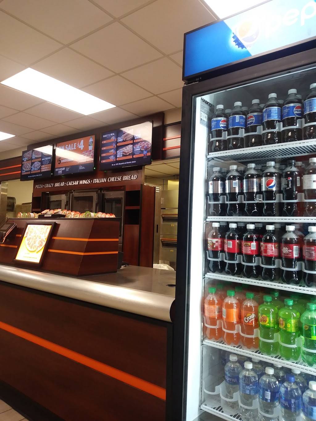 Little Caesars Pizza | meal takeaway | 52 S Carlton St, Harrisonburg, VA 22801, USA | 5404388080 OR +1 540-438-8080