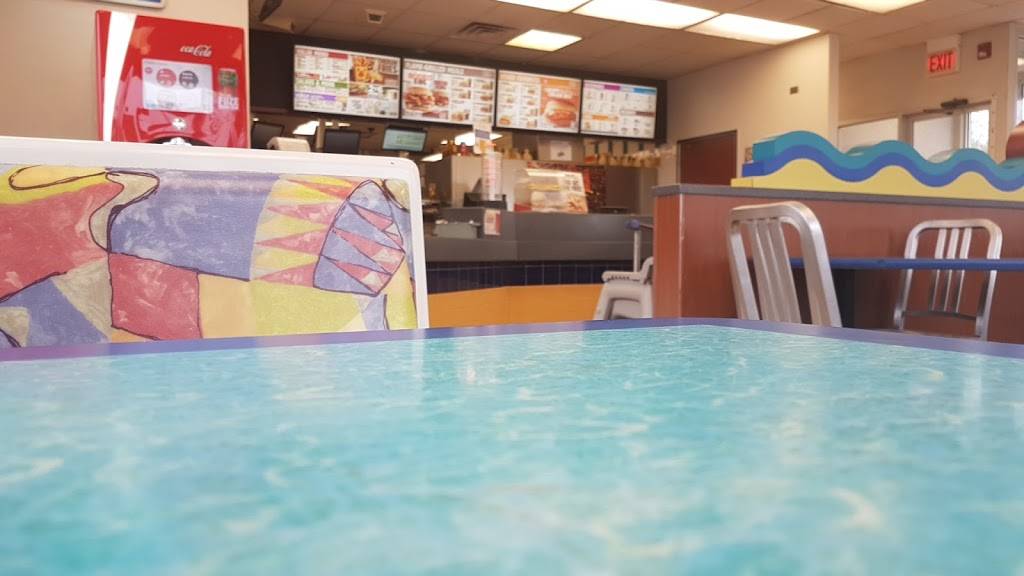 Burger King | restaurant | 4851 S Central Ave, Chicago, IL 60638, USA | 7084581129 OR +1 708-458-1129