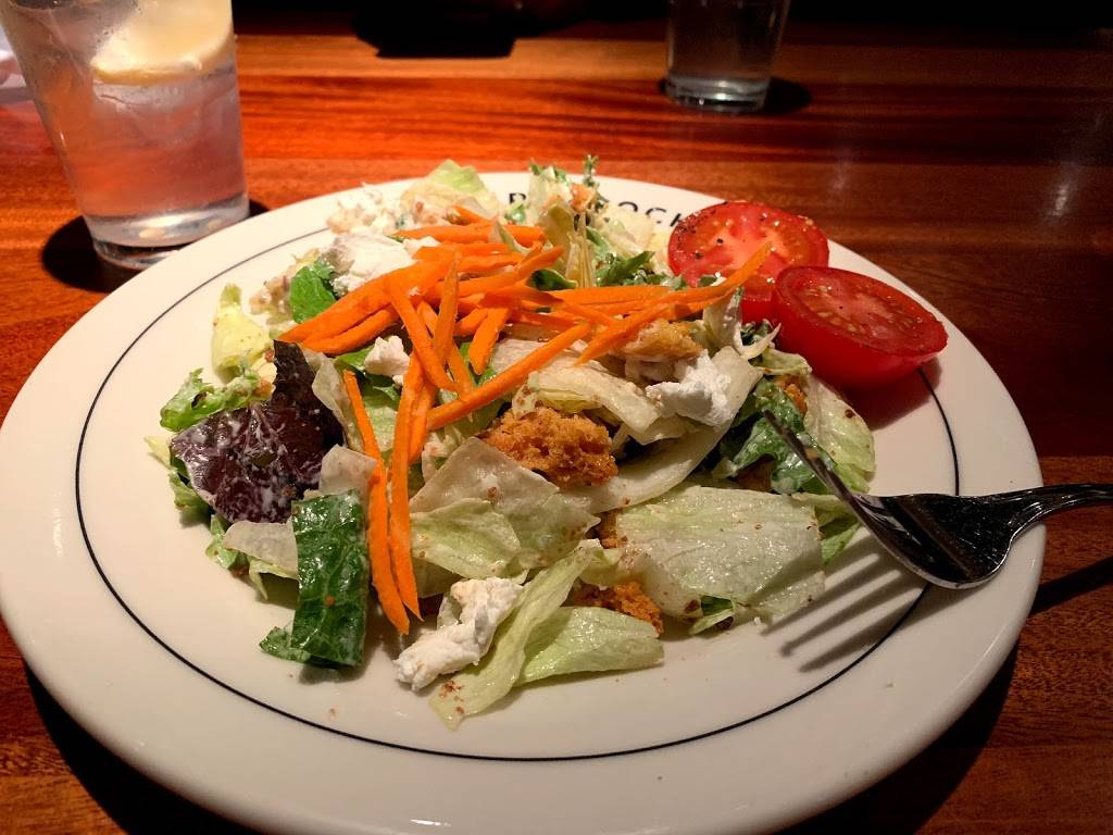 Redrock Canyon Grill | restaurant | 9221 Lake Hefner Pkwy, Oklahoma City, OK 73120, USA | 4057491995 OR +1 405-749-1995