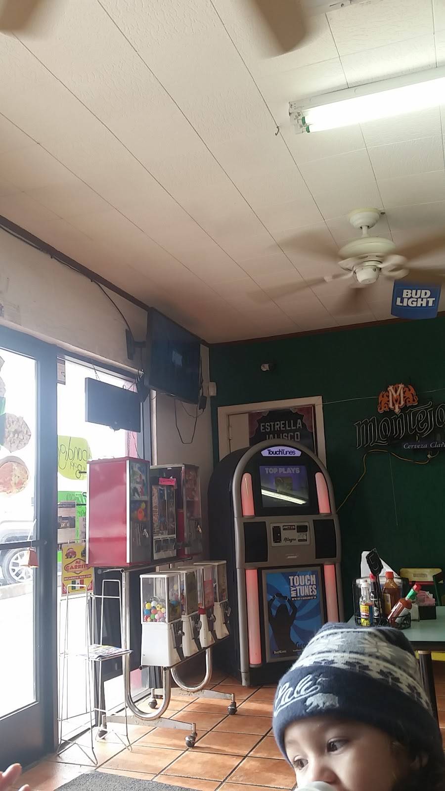 El Mercadito | restaurant | 3348 W Mt Whitney Ave, Riverdale, CA 93656, USA | 5598673534 OR +1 559-867-3534