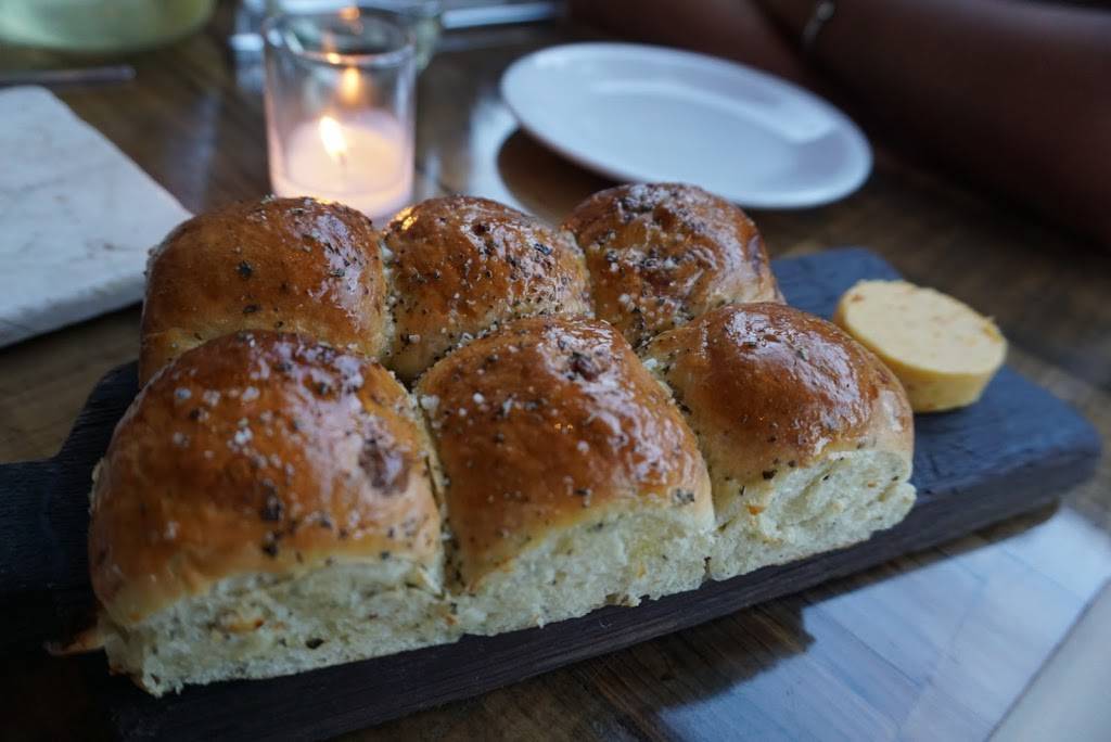 Glen Ellen Star | restaurant | 13648 Arnold Dr, Glen Ellen, CA 95442, USA | 7073431384 OR +1 707-343-1384