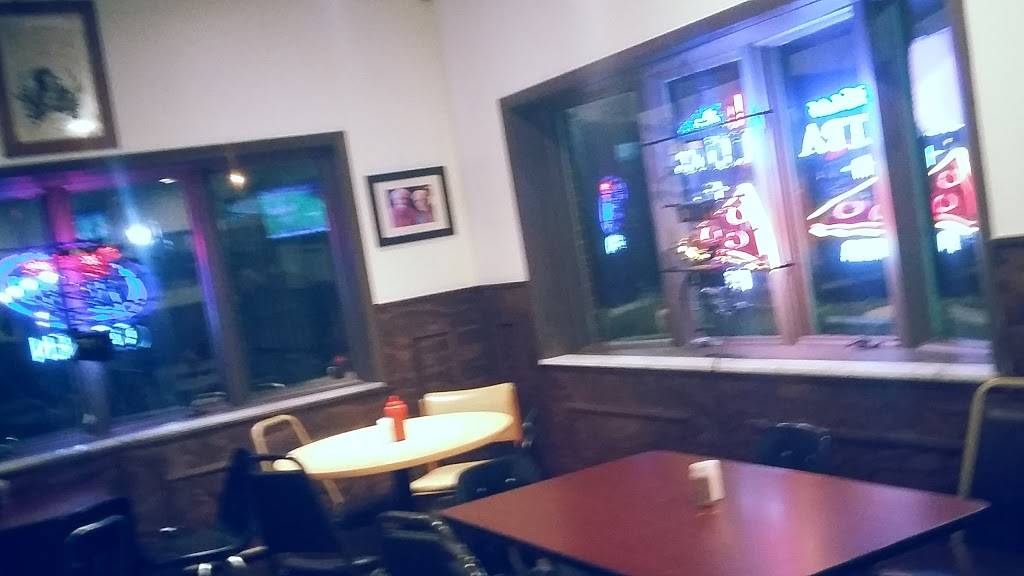 Pizza Pub & Patio | restaurant | 1 W Broadway St, Wellston, OH 45692, USA | 7403846682 OR +1 740-384-6682